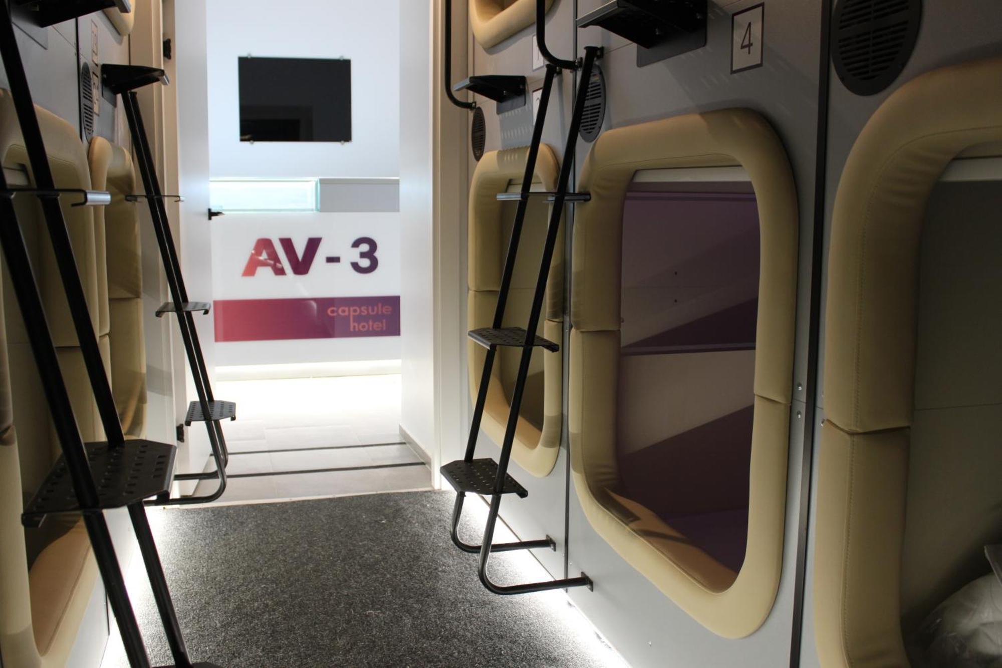 Av-3 Capsule Hotel Kijev Kültér fotó